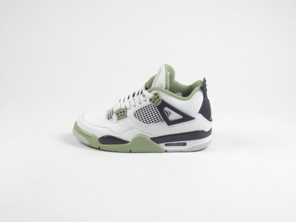 Air Jordan 4 Seafoam