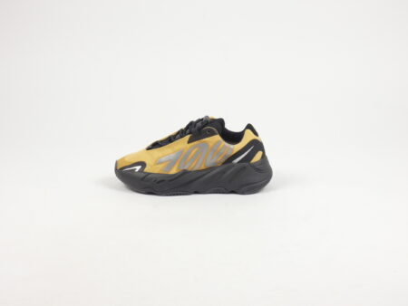 Yeezy 700 MNVN Honey