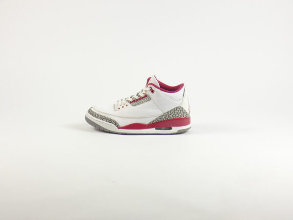 Air Jordan 3 Cardinal Red